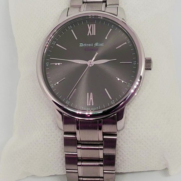 Detroit Mint Watch - Picture 2 of 7